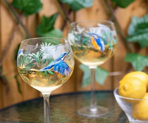 - Sleeps 3 Hot Tub & Pet Friendly 度假居 布兰普顿